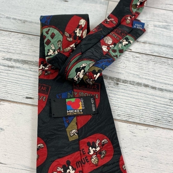 Vintage Mickey Unlimited Player Of The Year Black Red Poly Necktie Tie - Picture 3 of 6